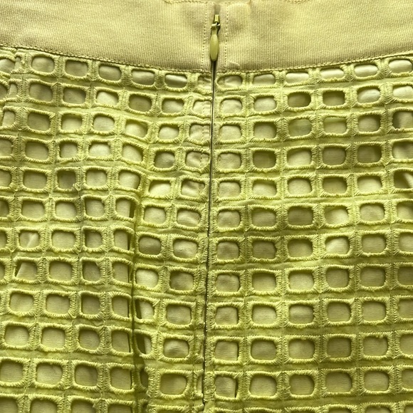 Loft Skirt Neon Yellow Size 8P - Picture 2 of 3